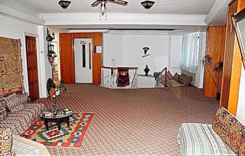 Ikont Hotel Gulluk Bagian luar foto
